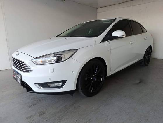 FORD FOCUS 2.0 TITANIUM 16V FLEX 4P POWERSHIFT